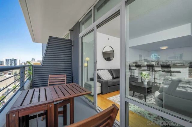 425 W Beech St 1556, San Diego, CA 92101