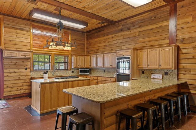 7272 County Road 3516, Quinlan, TX 75474