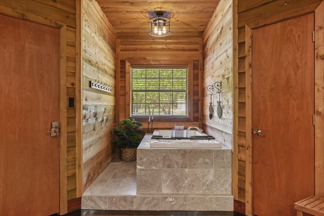 7272 County Road 3516, Quinlan, TX 75474