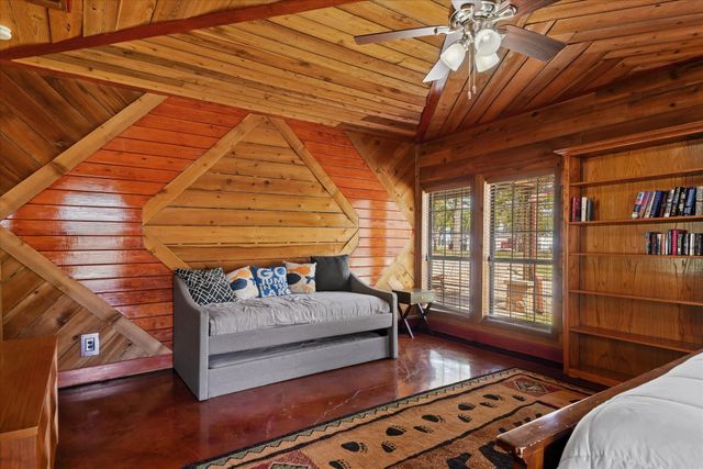 7272 County Road 3516, Quinlan, TX 75474