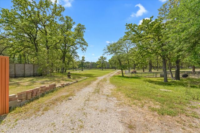 7272 County Road 3516, Quinlan, TX 75474