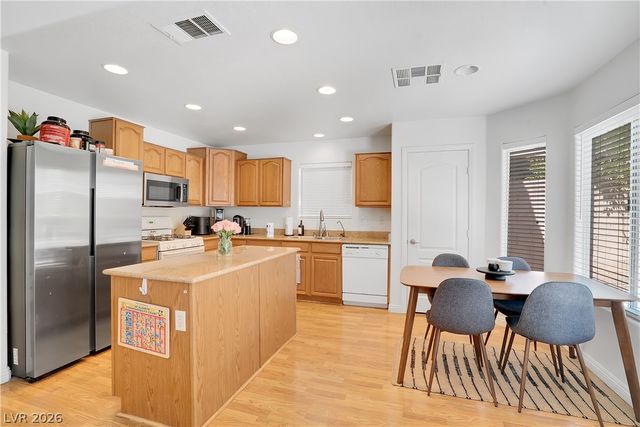 9228 Freedom Heights Avenue, Las Vegas, NV 89149