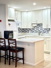 111 Kent G Street 111, West Palm Beach, FL 33417