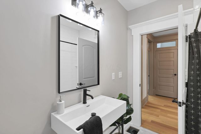 749 Wilson Avenue, Columbus, OH 43205