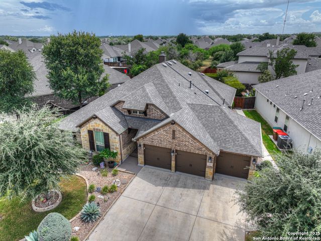 1033 Carriage Loop, New Braunfels, TX 78132