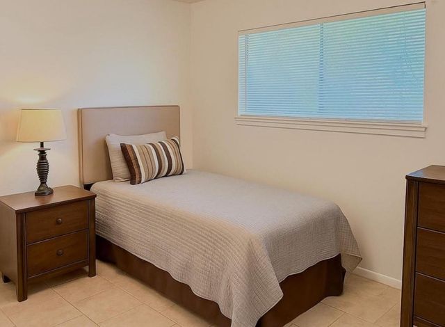 20420 Plaza Circle, Crosby, TX 77532