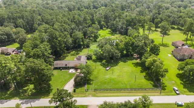 20420 Plaza Circle, Crosby, TX 77532