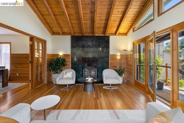 287 Purdue Ave., Kensington, CA 94708