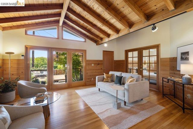 287 Purdue Ave., Kensington, CA 94708