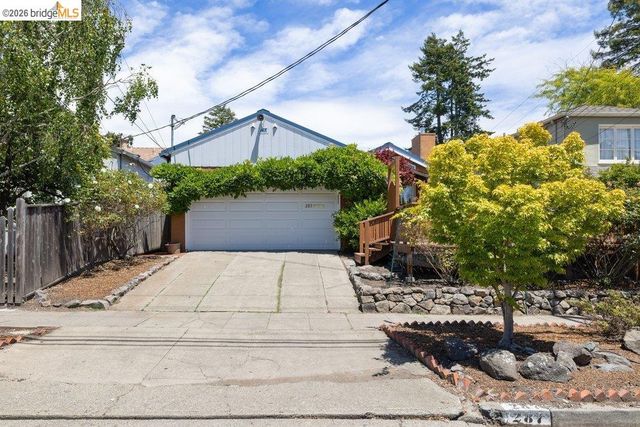 287 Purdue Ave., Kensington, CA 94708