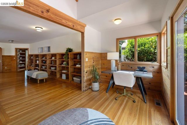 287 Purdue Ave., Kensington, CA 94708