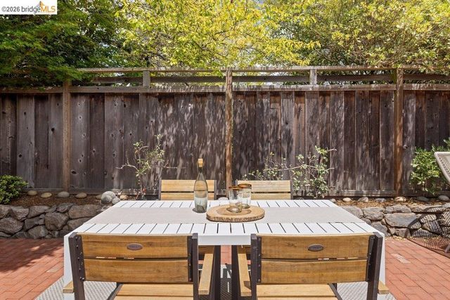 287 Purdue Ave., Kensington, CA 94708