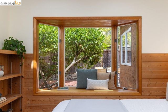 287 Purdue Ave., Kensington, CA 94708