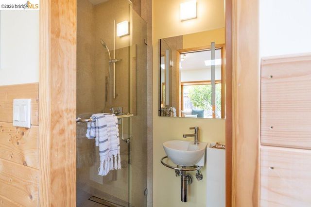 287 Purdue Ave., Kensington, CA 94708