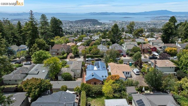 287 Purdue Ave., Kensington, CA 94708