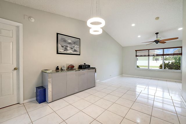 7597 N Nemec Dr Drive N, Lake Clarke Shores, FL 33406