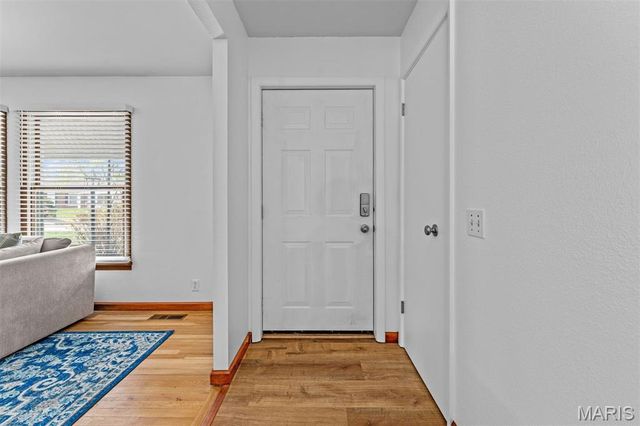 2738 Westminster Drive, Florissant, MO 63033