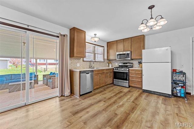 2738 Westminster Drive, Florissant, MO 63033