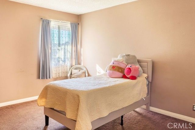 18425 Saticoy Street 1, Reseda (los Angeles), CA 91335