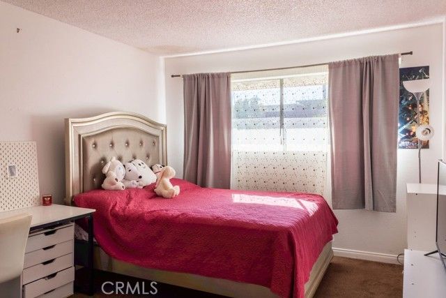 18425 Saticoy Street 1, Reseda (los Angeles), CA 91335