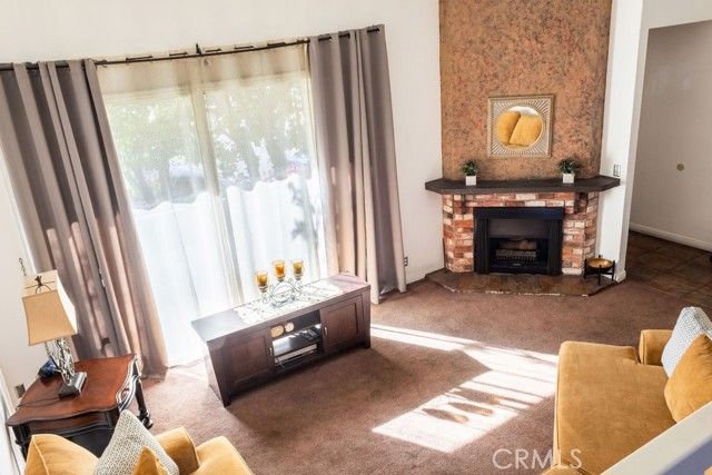 18425 Saticoy Street 1, Reseda (los Angeles), CA 91335