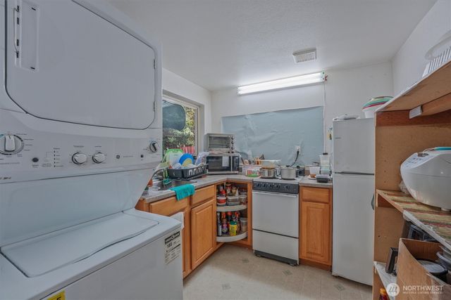 7918 Timber Hill Drive, Everett, WA 98203