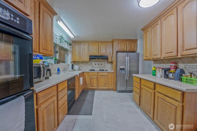 7918 Timber Hill Drive, Everett, WA 98203