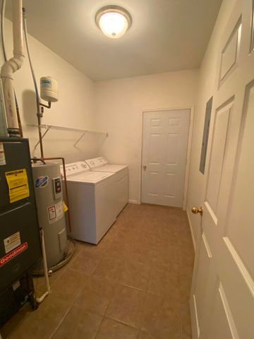 219 Prestwick Drive A, Valparaiso, IN 46385