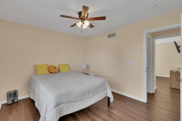 7264 Kirkdale Drive, 28B, Blacklick, OH 43004