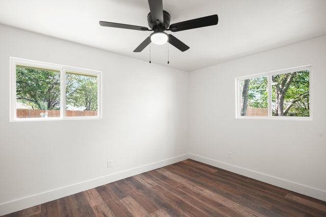 10305 Button Quail CV, Austin, TX 78758