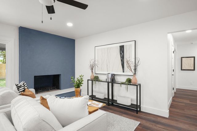 10305 Button Quail CV, Austin, TX 78758