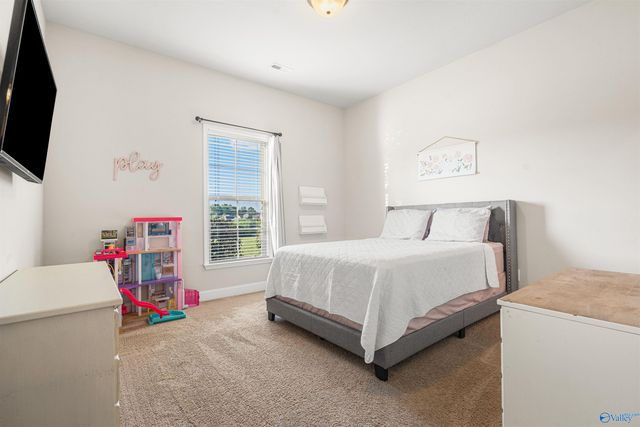 18316 Red Tail Street, Athens, AL 35613