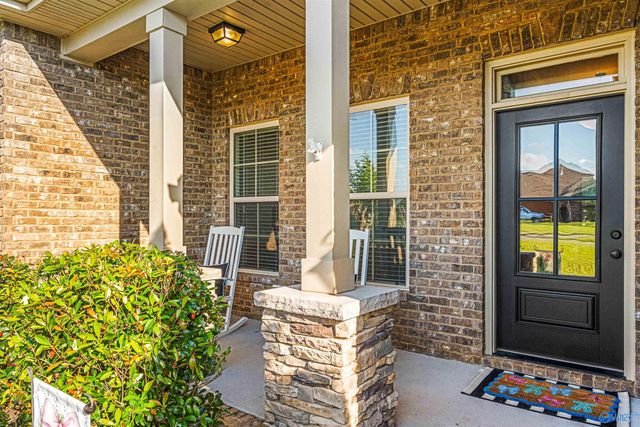 18316 Red Tail Street, Athens, AL 35613