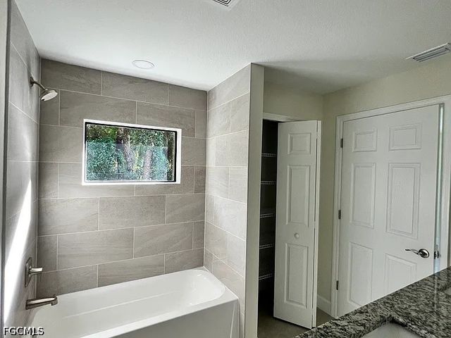 2019 NW 17th ST, Cape Coral, FL 33993