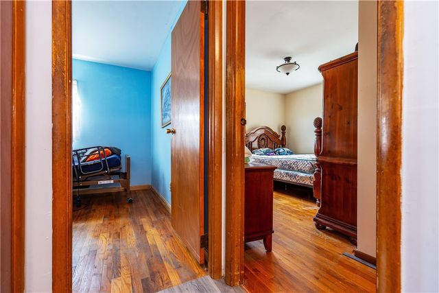 74 Brookhaven Drive, East Providence, RI 02914