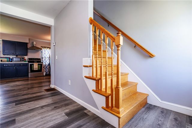 74 Brookhaven Drive, East Providence, RI 02914