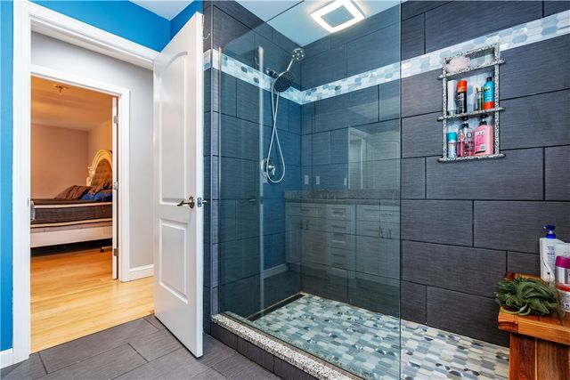 74 Brookhaven Drive, East Providence, RI 02914