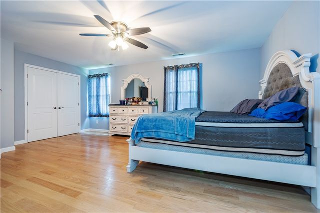 74 Brookhaven Drive, East Providence, RI 02914