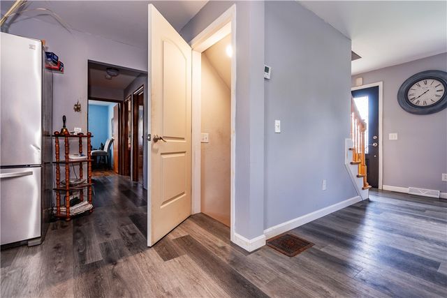 74 Brookhaven Drive, East Providence, RI 02914