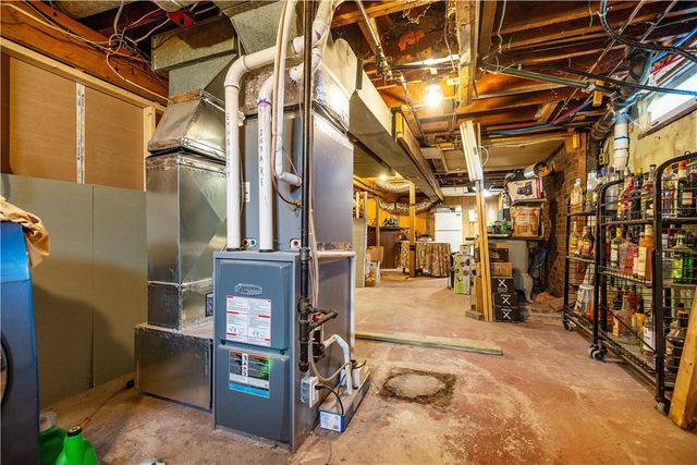 74 Brookhaven Drive, East Providence, RI 02914