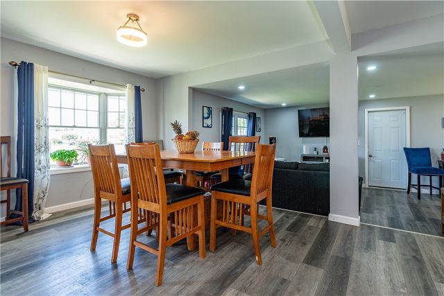 74 Brookhaven Drive, East Providence, RI 02914