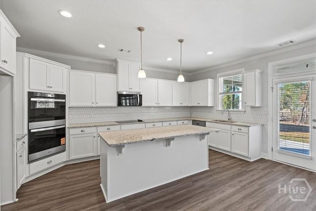 104 Concord Drive, Guyton, GA 31312