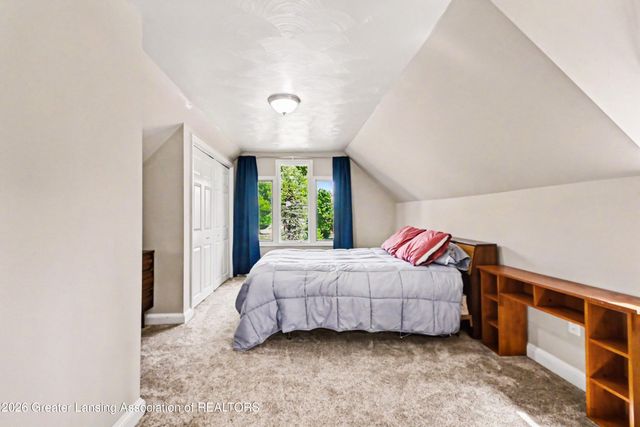 7124 E Clinton Trail, Eaton Rapids, MI 48827