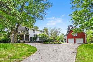 7124 E Clinton Trail, Eaton Rapids, MI 48827