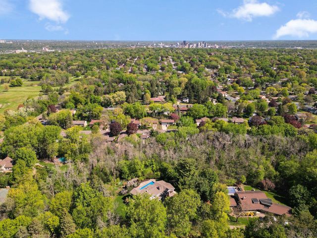 1555 Smith Avenue S, West Saint Paul, MN 55118