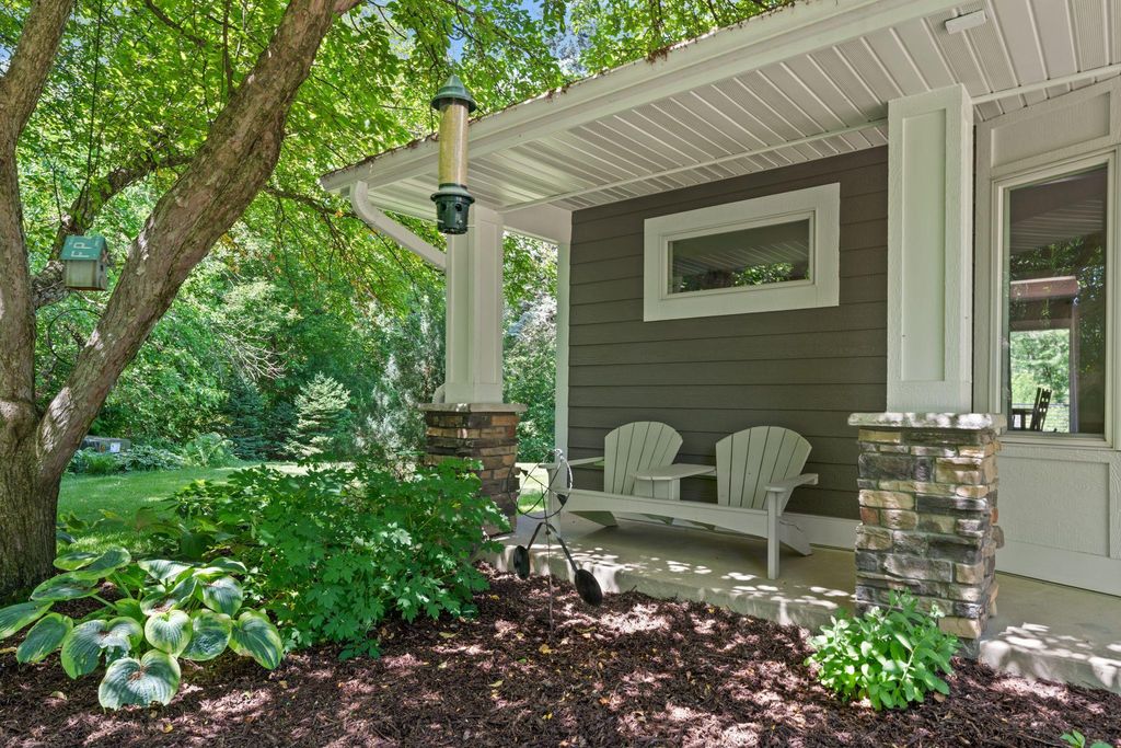 1555 Smith Avenue S, West Saint Paul, MN 55118 — photo 5