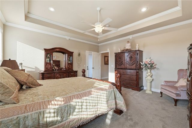 465 S Grandview Court, Farmington, AR 72730