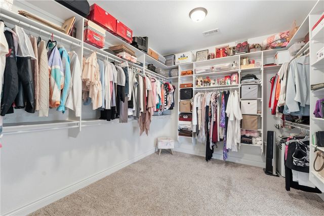 465 S Grandview Court, Farmington, AR 72730