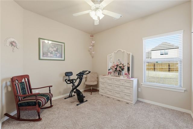 465 S Grandview Court, Farmington, AR 72730