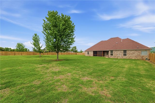 465 Grandview Court, Farmington, AR 72730